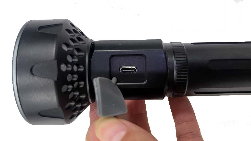 KONUSLIGHT-3K Torcia/Lanterna 3000 Lumens