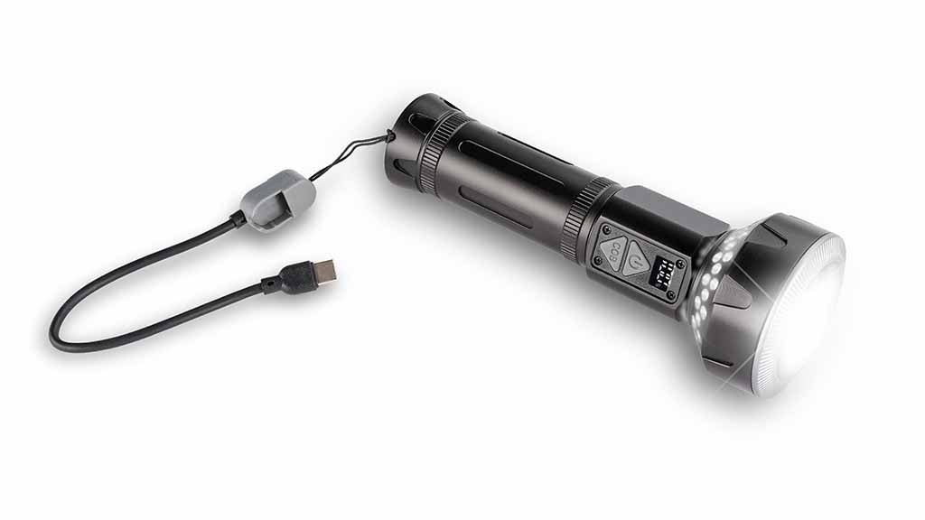 KONUSLIGHT-3K Torcia/Lanterna 3000 Lumens